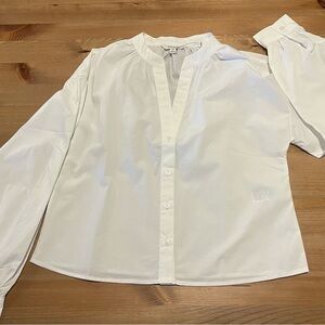 New Banana Republic Classic White Top size xs
